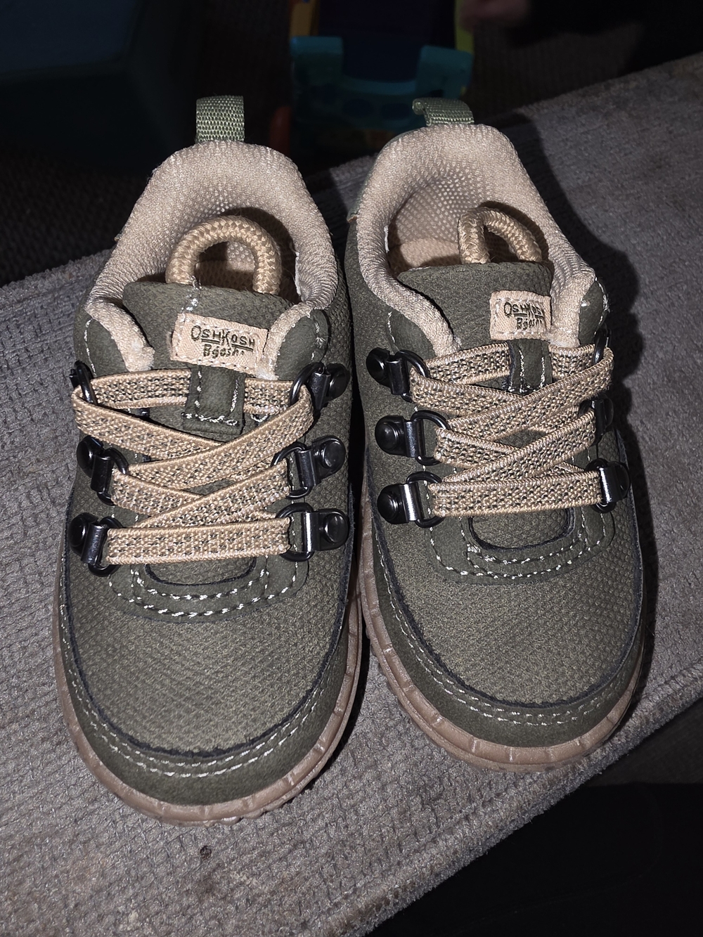 OshKosh B'Gosh Kids Olive Green Casual Sneakers